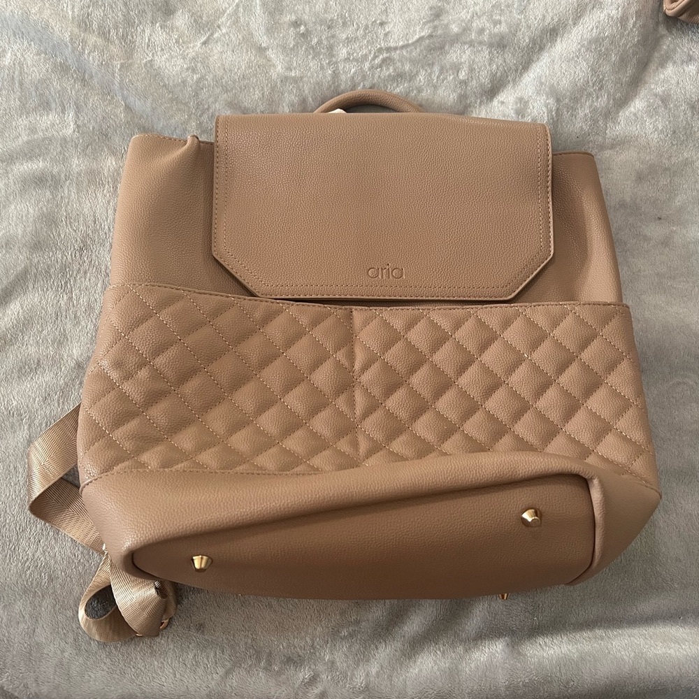 NWOT Aria Diaper Bag Bundle